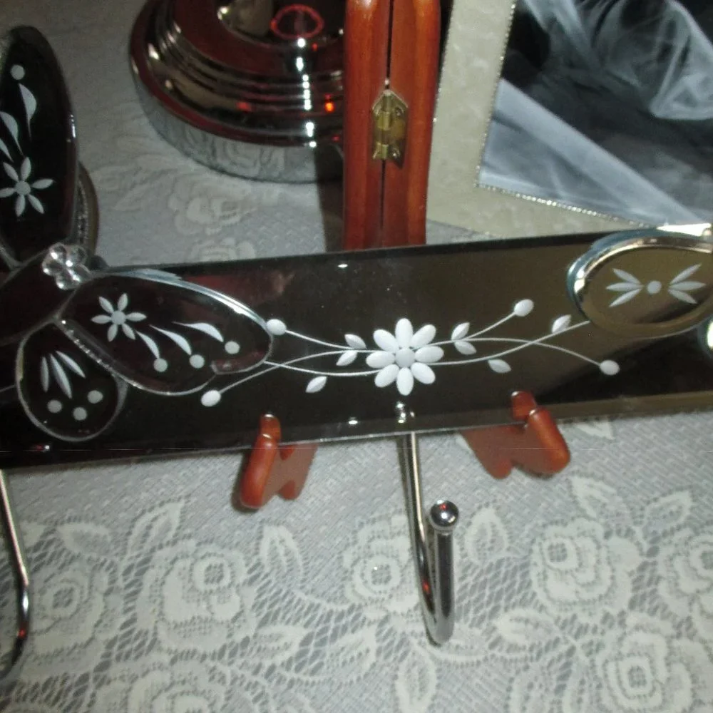 Mirrored Butterfly 3 Hook Wall Rack